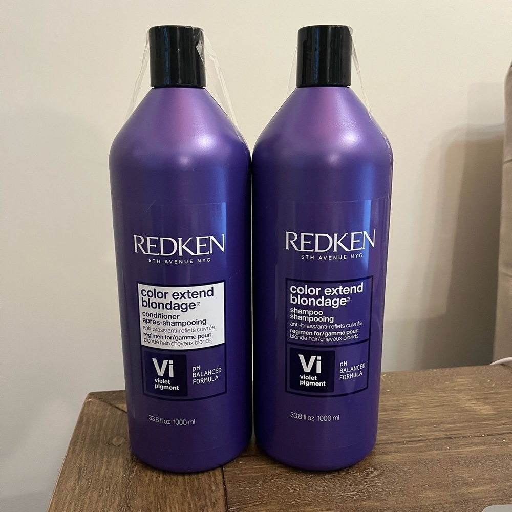 NEW, SEALED Redken Color Extend Blondage Liter Set Purple Shampoo